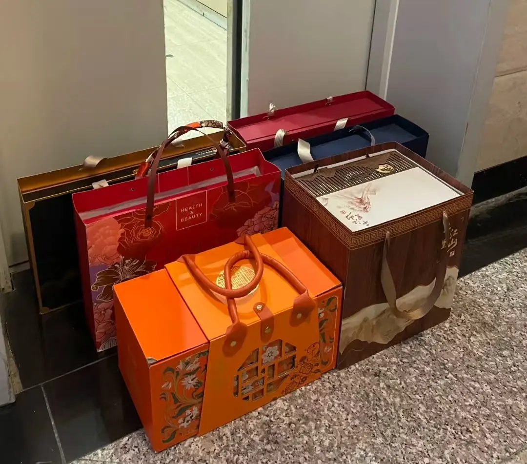Sanhe Steelek Udazken Erdiko Jaia eta Egun Nazionala ospatzen ditu!